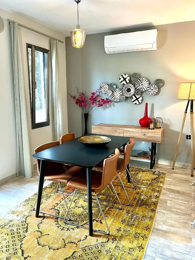 Cute Bodrum Home, Modern 2 Plus 1 Stand Alone House With Garden, Near The Beach Turkije